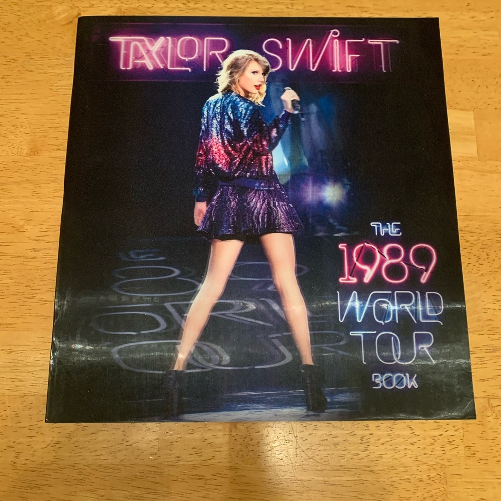 Taylor Swift tour book